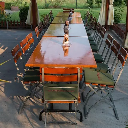 Hotel Familienherberge 2*
